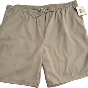 PRICE DROP! NWT Breckenridge Khaki-colored Shorts—Size 20W